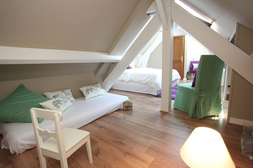 Saint Graal Bed and Breakfast Chamant Exteriör bild