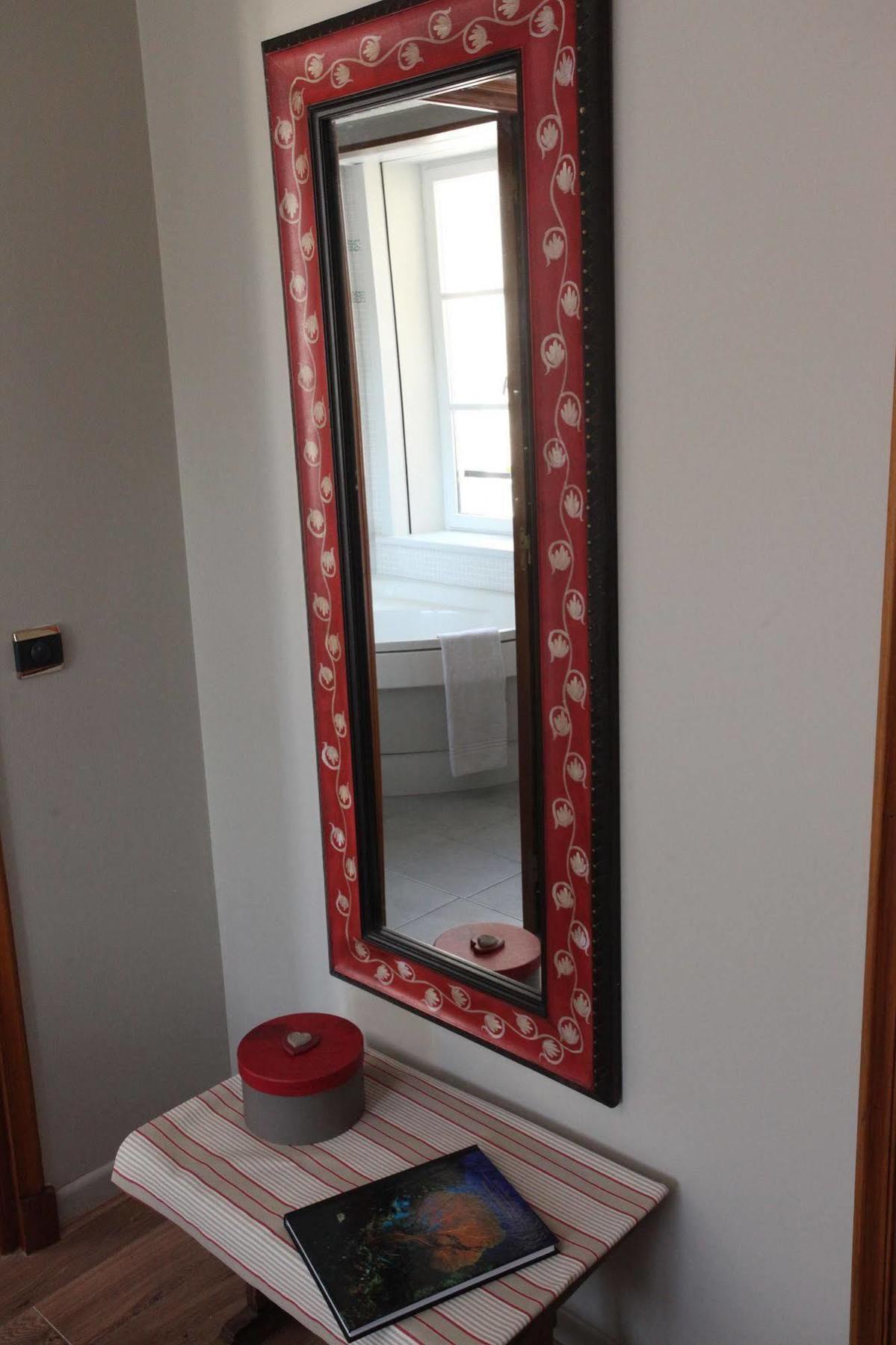 Saint Graal Bed and Breakfast Chamant Exteriör bild