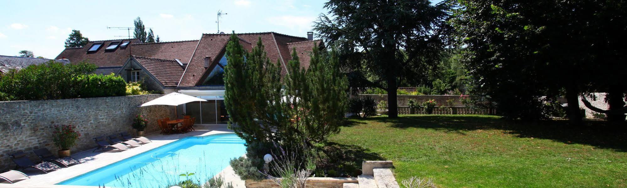 Saint Graal Bed and Breakfast Chamant Exteriör bild